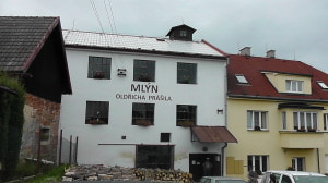 mlýn